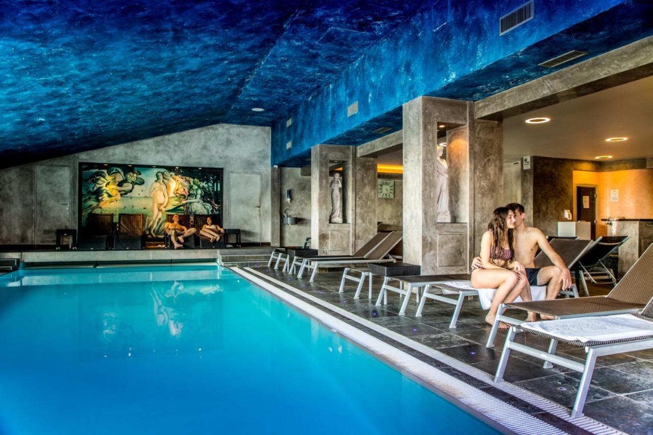 Locanda Al Castello Wellness Resort Чивидале-дель-Фриули Экстерьер фото