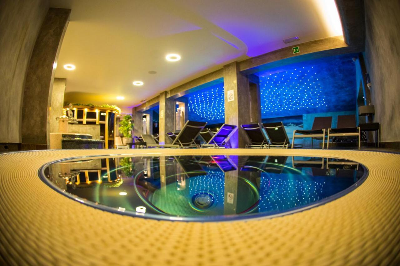 Locanda Al Castello Wellness Resort Чивидале-дель-Фриули Экстерьер фото