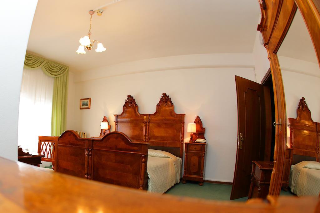 Locanda Al Castello Wellness Resort Чивидале-дель-Фриули Номер фото